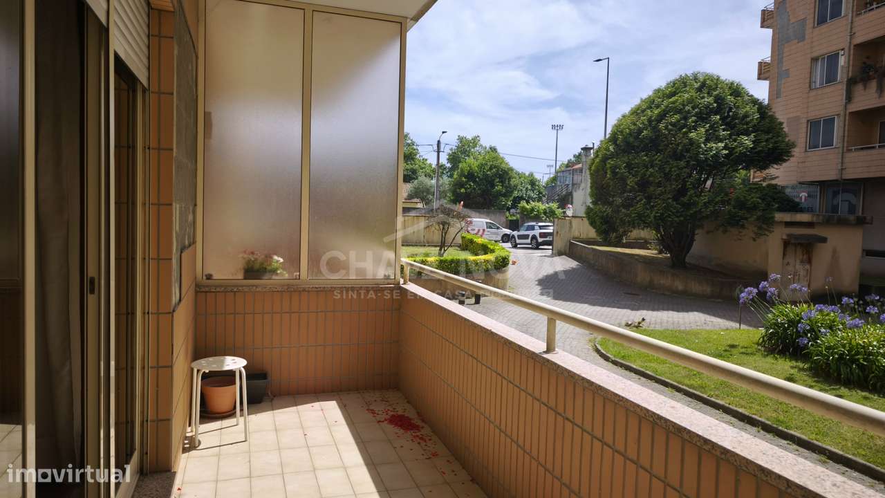 T1+1 Condomínio Reservado c/ Lugar de Garagem em Canidelo-16