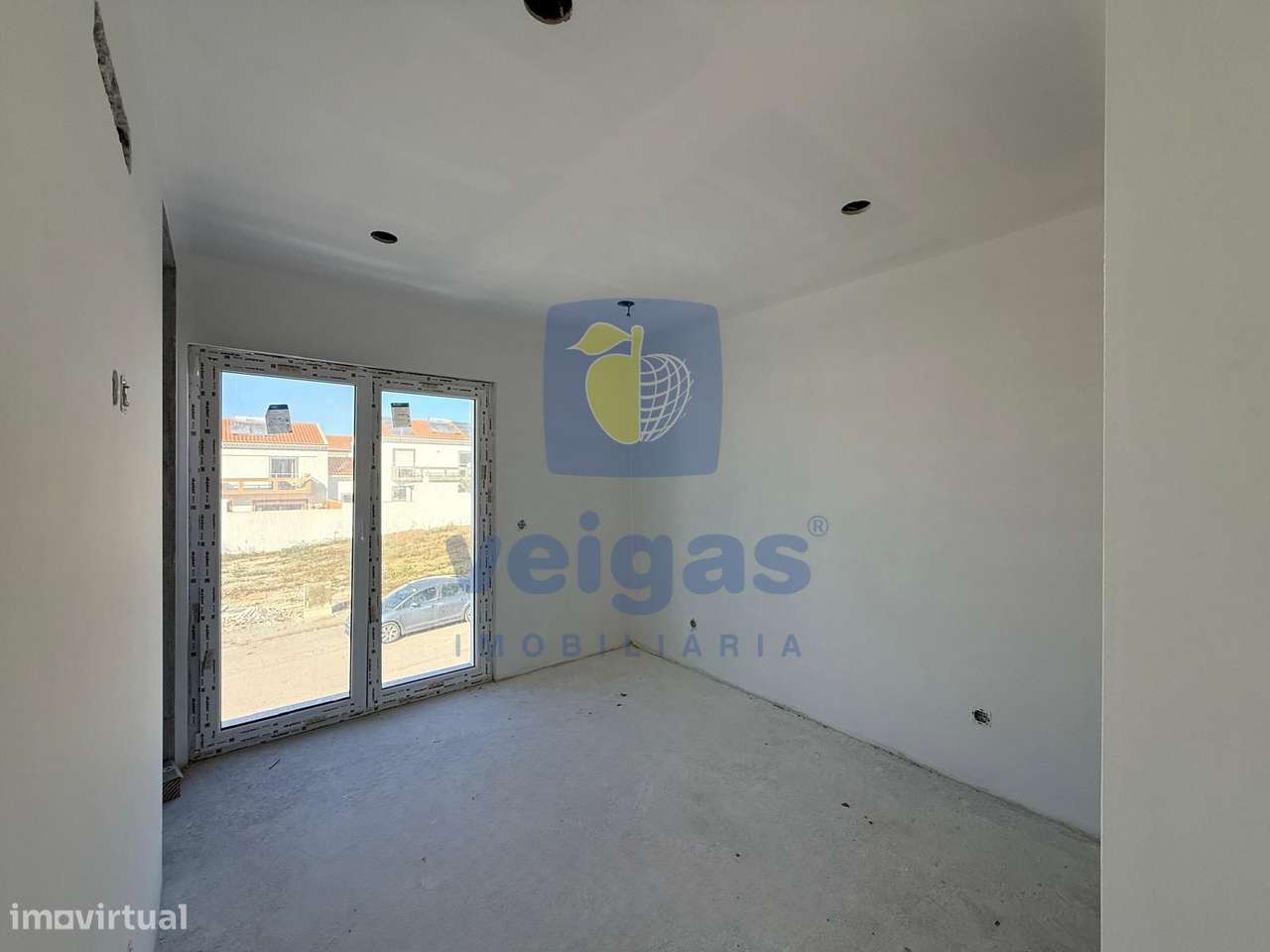Moradia T4 com Piscina, Rooftop, Sistema VMC | Baleal – Peniche-9