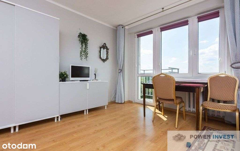 Słoneczna kawalerka z balkonem | ul. Piastowska-0