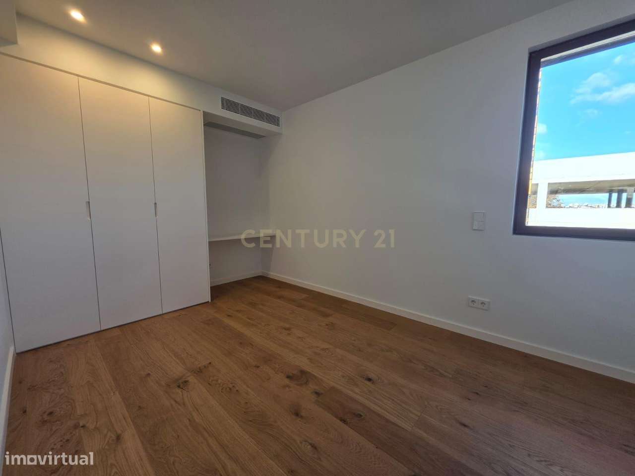 Apartamento T4 - 4 Suites e Piscina Privativa | Empreendimento Douro N-18