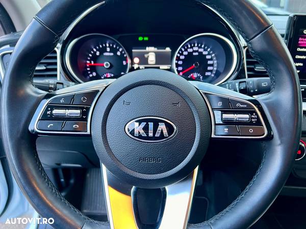 Kia Ceed 1.6 CRDi Eco-Dynamics+ (48V Mild-Hybrid) DCT7 Vision - 15