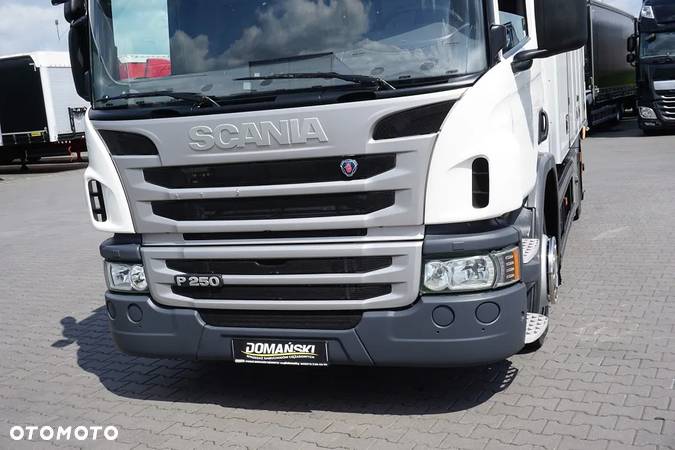 Scania / P 250 / EURO 6 / IZOTERMA + WINDA / OTWIERANY BOK - 23