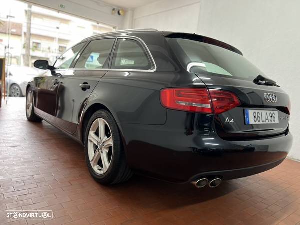 Audi A4 Avant 2.0 TDI Advance - 4