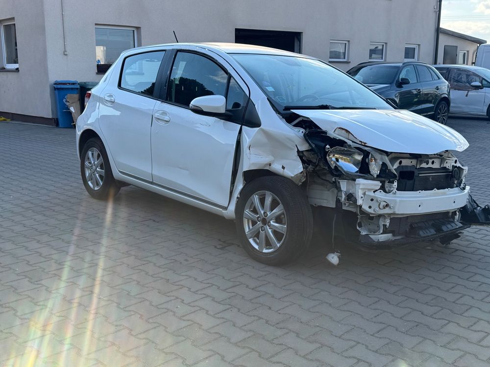 Toyota Yaris III 1.0 VVT-i Comfort 2013