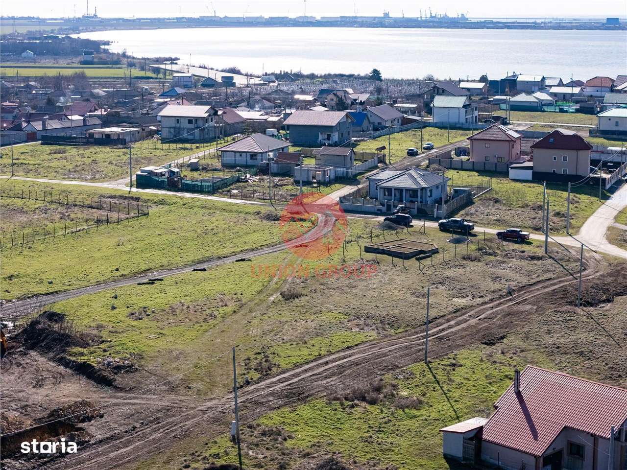 Teren Intravilan 2380 mp Langa Lac, Corbu-15