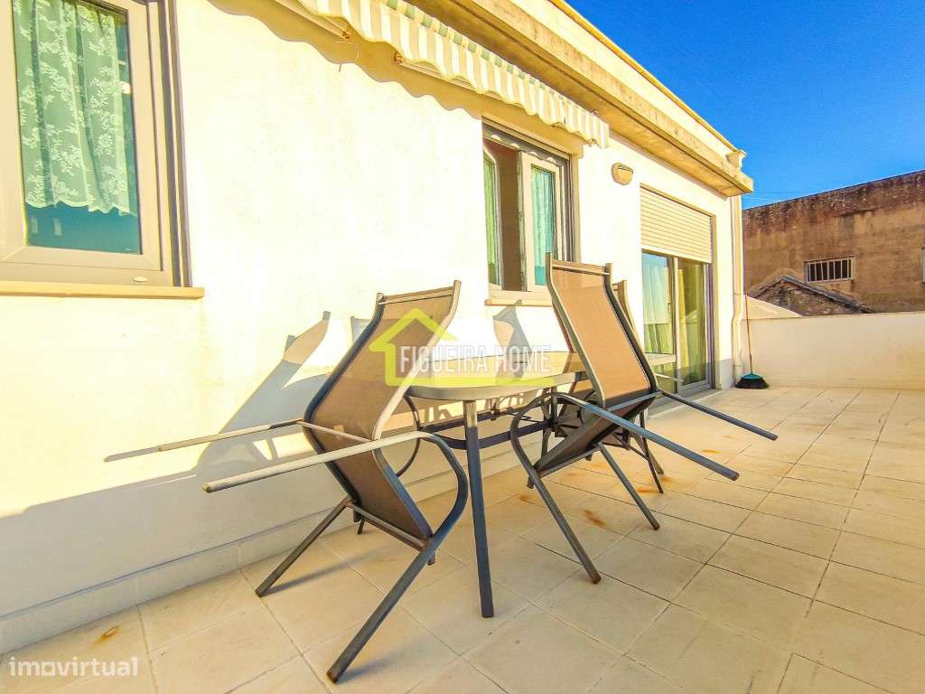 Apartamento T1+1 Venda Figueira da Foz-23
