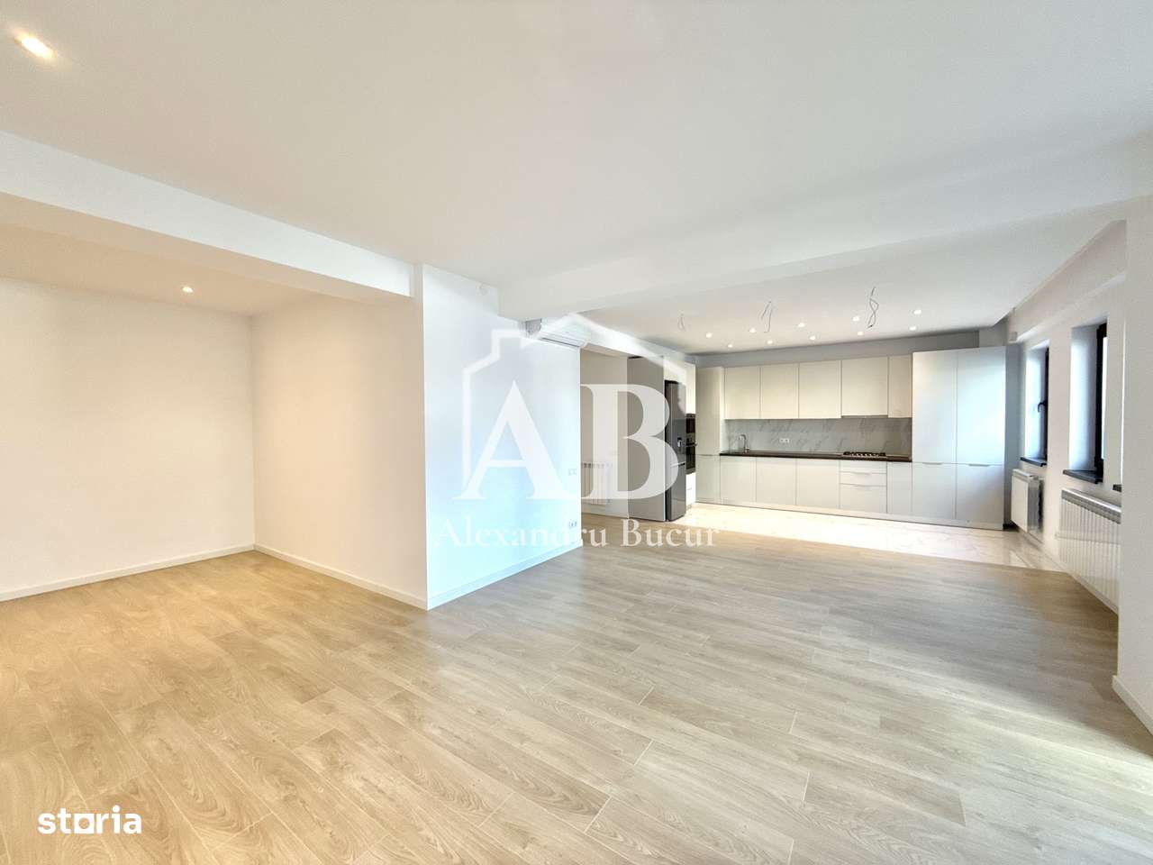 Oportunitate! 3 camere de vânzare | curte 126 mp | 2 parcări | Sisești-7