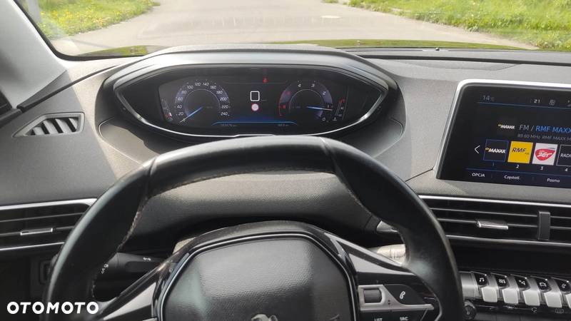 Peugeot 5008 1.5 BlueHDi Allure S&S - 20