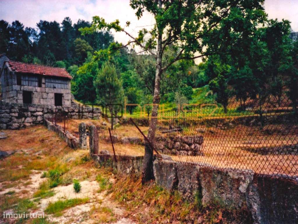 Quinta isolada - Amarante-42