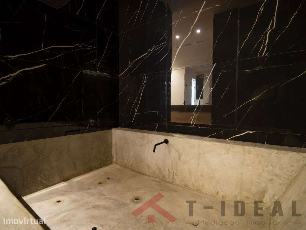 Apartamento T3 no Centro da Lourinhã-21