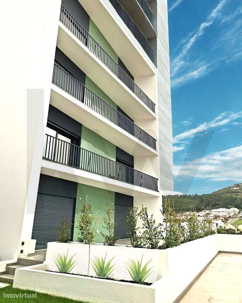 Apartamento T2 em Condomínio privado com Varandas, Piscina e Ginásio | - Grande imagem: 2/22