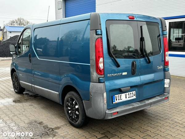 Renault Trafic 2.0dci 115KM klima - 4