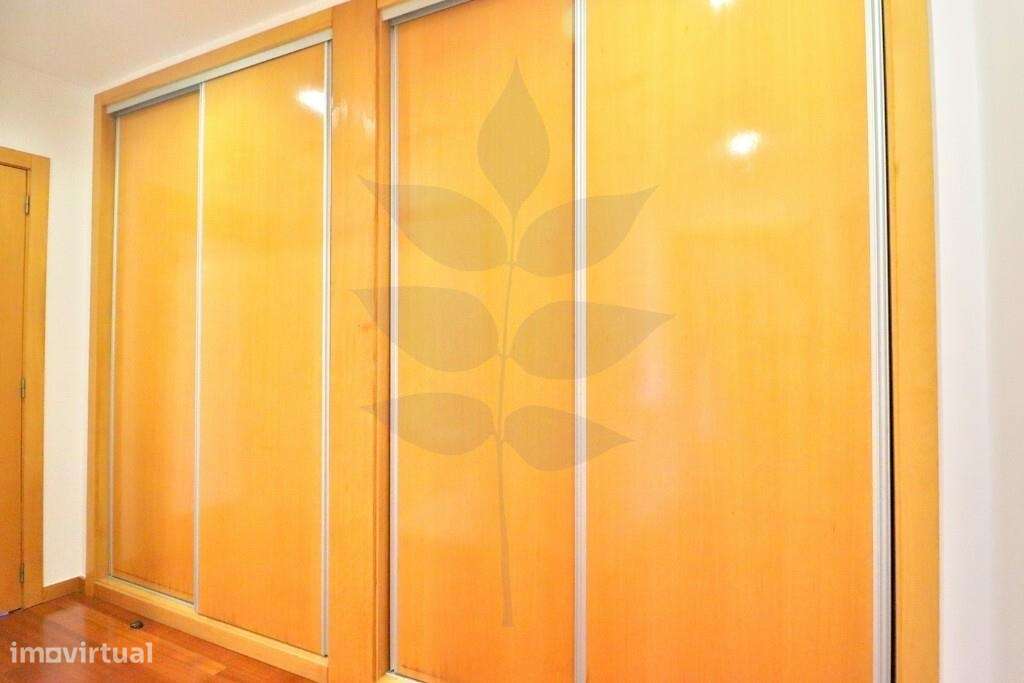 Venda apartamento T3 na freguesia de Este (São Pedro)-21