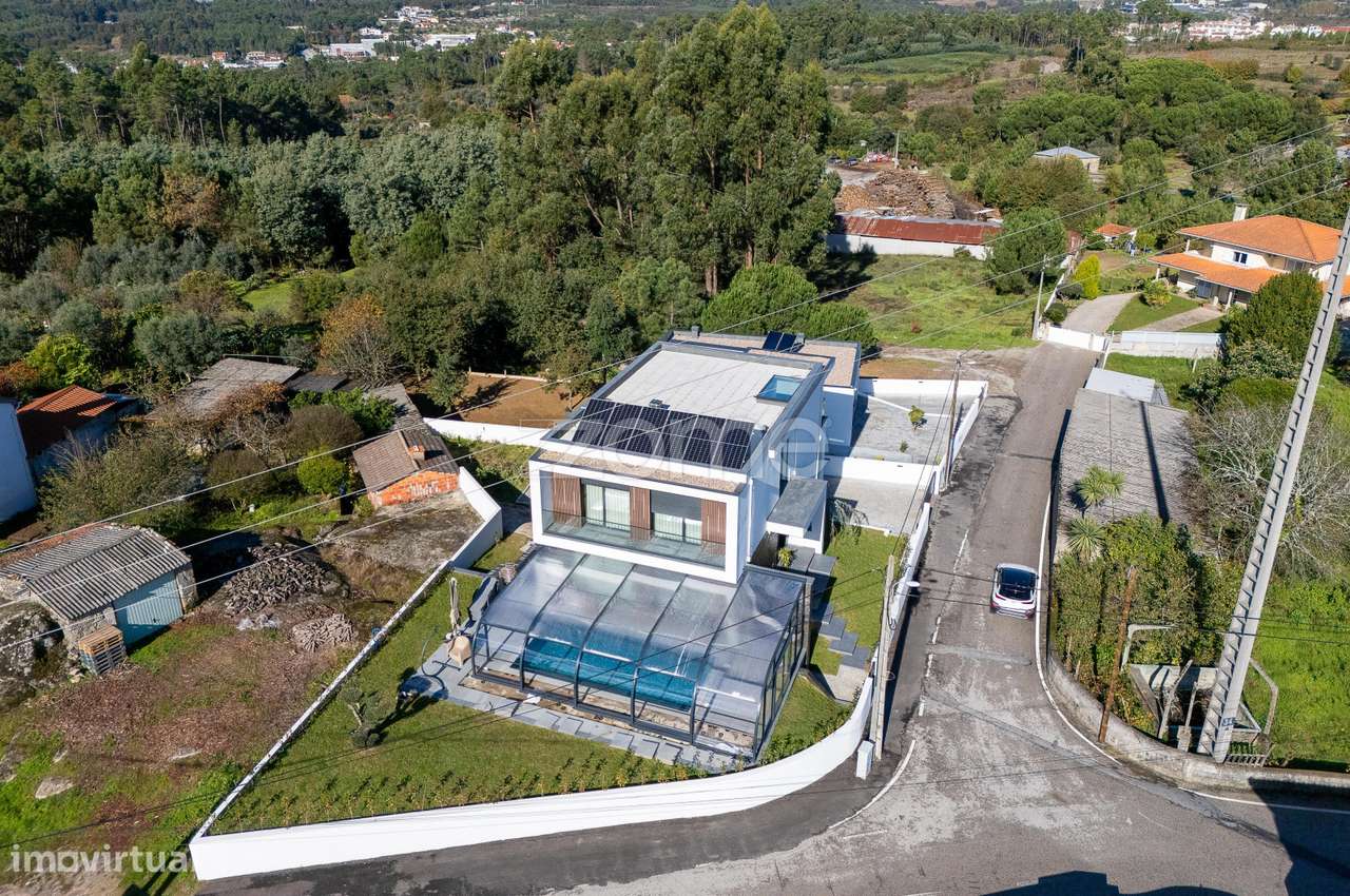 Moradia inteligente em Viseu - Grande imagem: 2/60