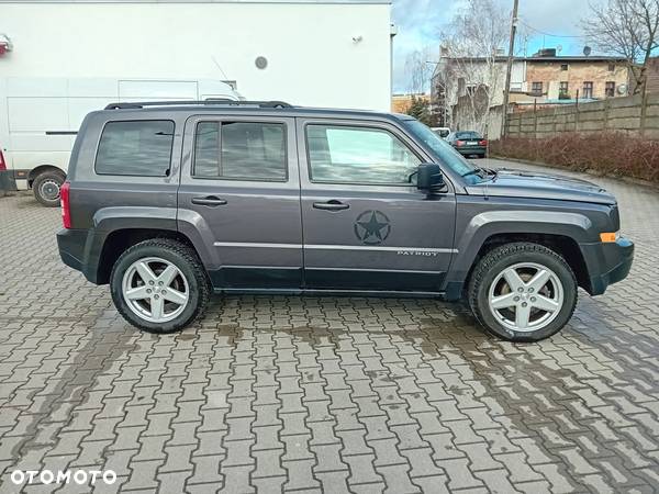 Jeep Patriot - 10