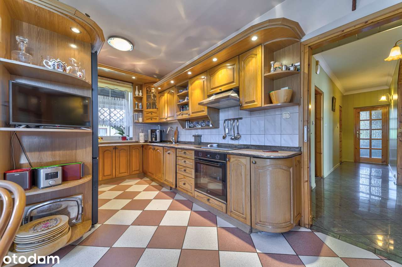 Dom z wyjątkowym widokiem. Bez prowizji.-13