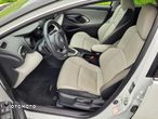 Toyota Yaris Hybrid 1.5 VVT-i Elegant - 10