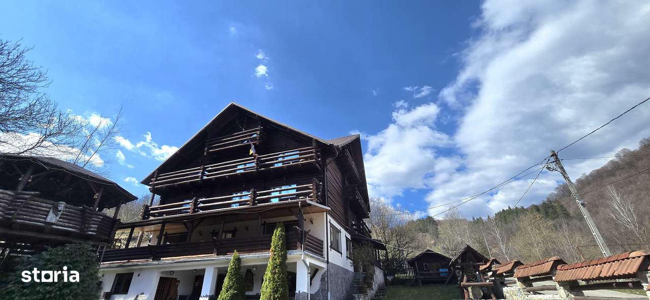 Vanzare Proprietate la poalele Muntilor Bucegi- Moroeni Dambovita-0