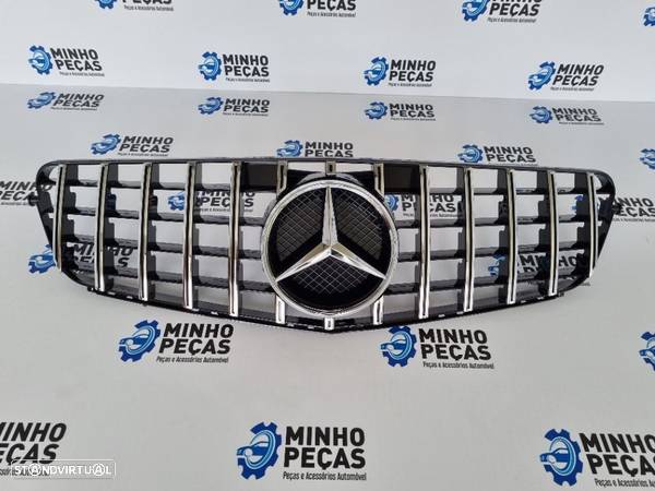 Grelha Mercedes W204 Look GTR - 1