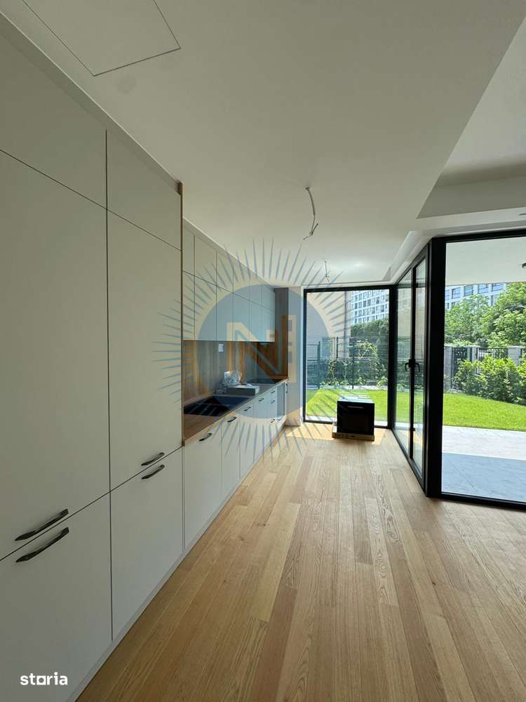 Apartament 4 camere cu curte - Imagine principală: 5/16