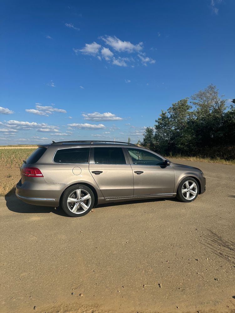 Volkswagen Passat B7 [2010 - 2014] 2.0 TDI Blue TDI Highline 2012