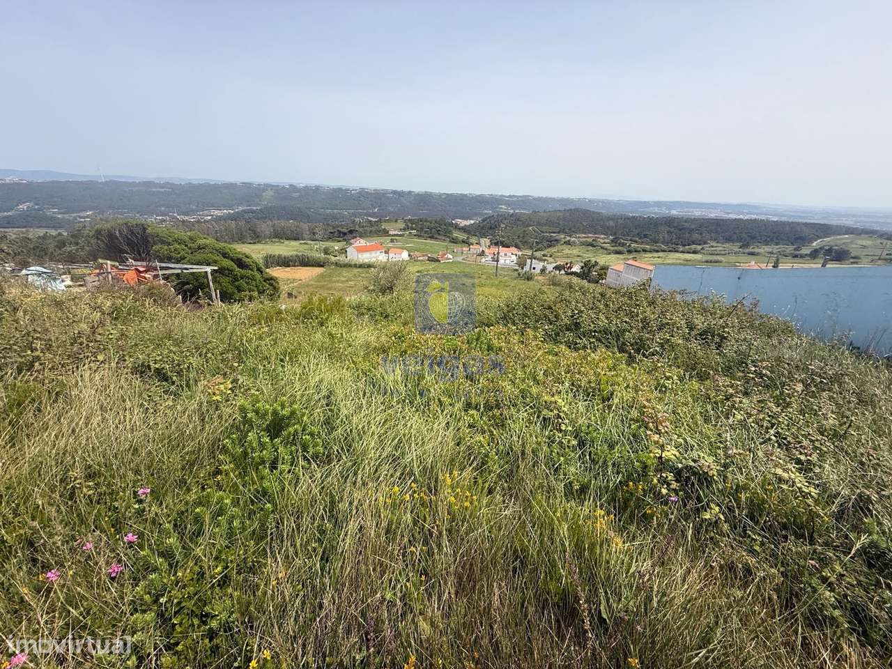 Terreno com Projeto  para Moradia T4 com Piscina – Serra da Pescaria,-11