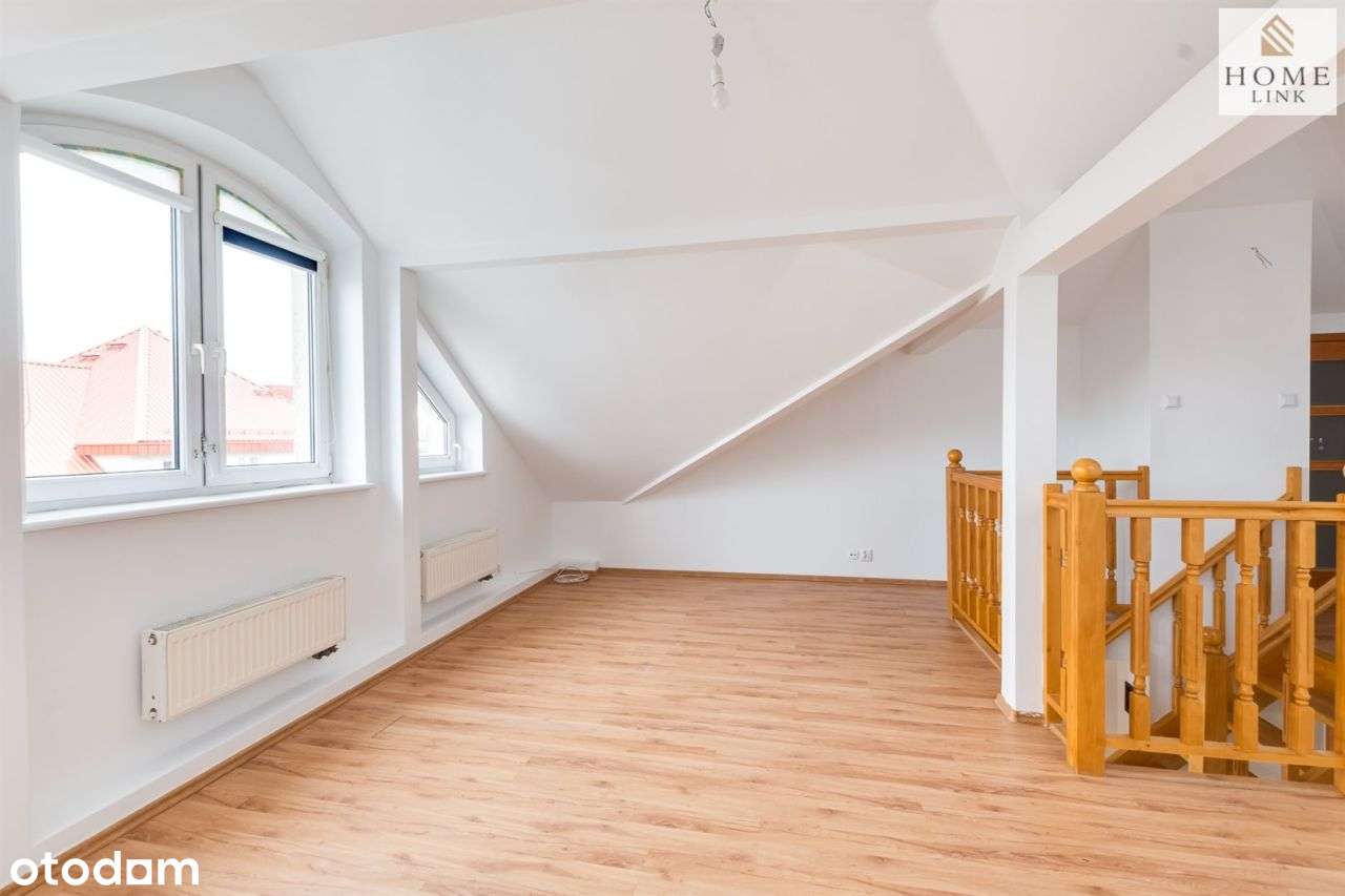 Mieszkanie dwupoziomowe z kominkiem!-6