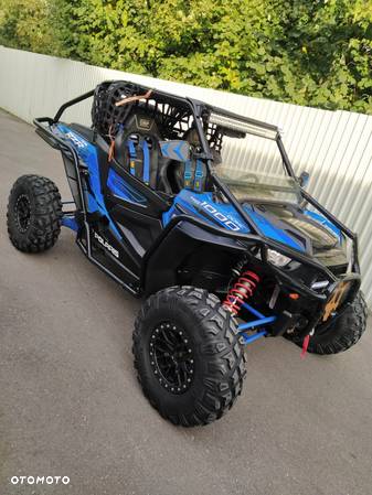 Polaris RZR - 4