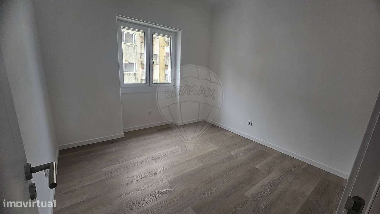 Apartamento T2 para arrendamento - Grande imagem: 5/10