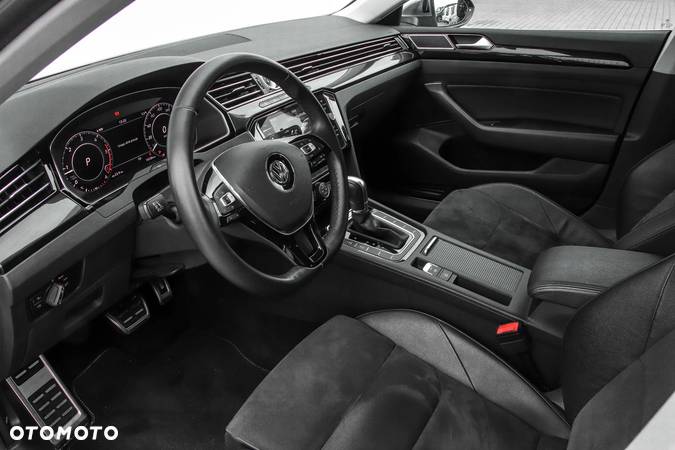 Volkswagen Arteon 2.0 TDI SCR Elegance DSG - 10