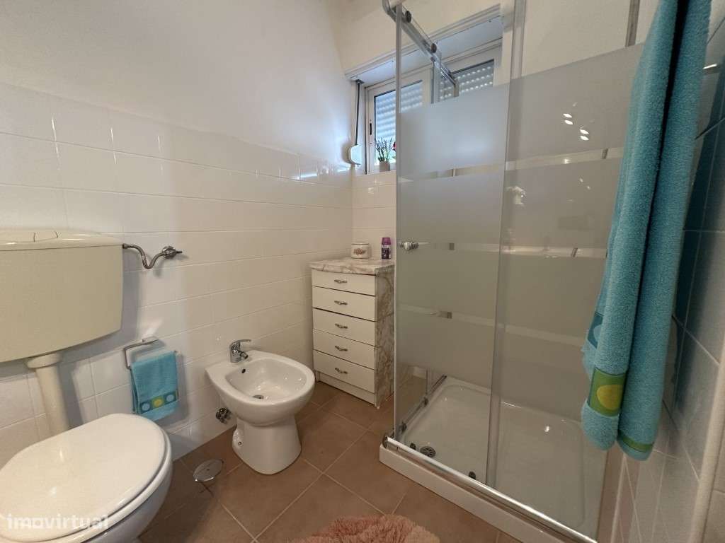 Moradia Bi Familiar tipologia T3 - Grande imagem: 5/20