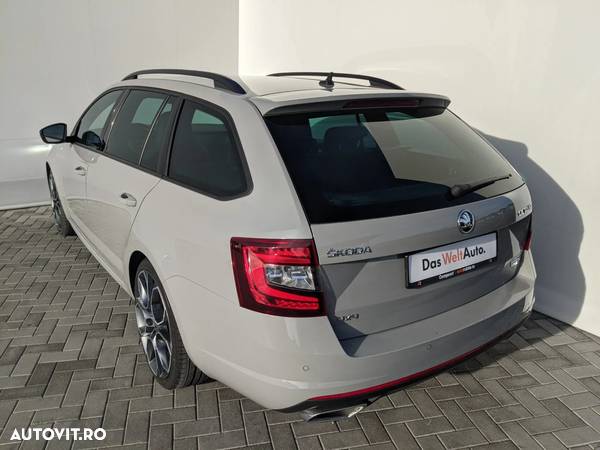 Skoda Octavia Combi Diesel 2.0 TDI 4X4 DSG Style - 3