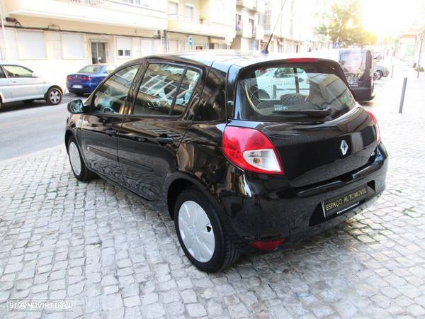 Renault Clio 1.5 dCi Confort 89g - 5