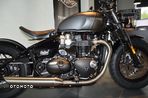 Triumph Bonneville - 9