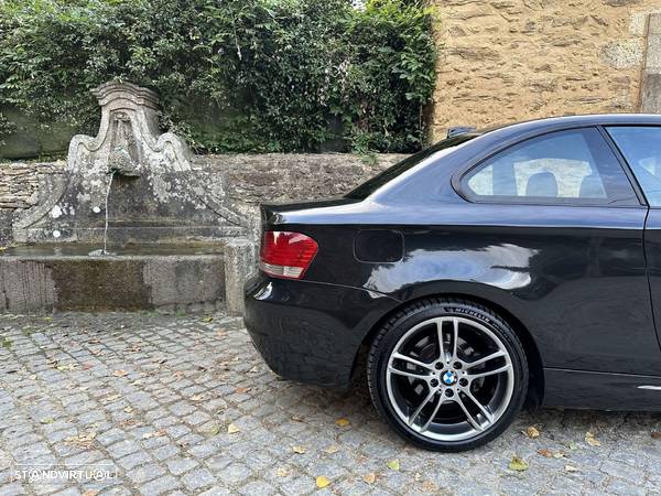 BMW 120 d Coupe Limited Edition Lifestyle c/ M Sport Pack - 14