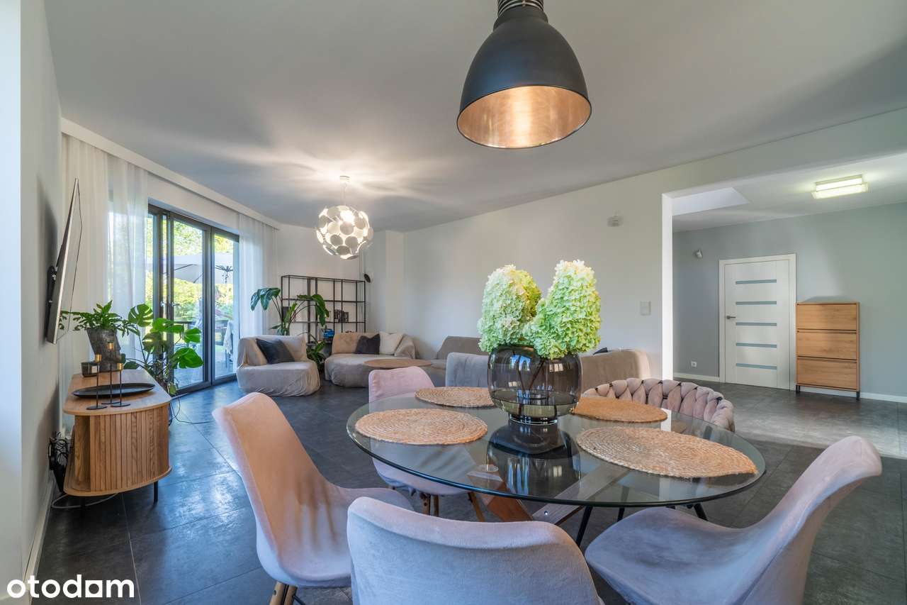 Gotowy Dom do zamieszkania z pięknym ogrodem Blisko Miasta-6