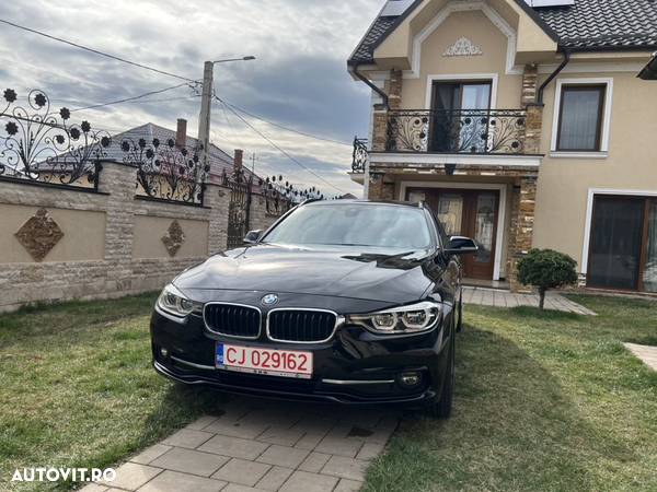 BMW Seria 3 320d Touring Sport Line - 15