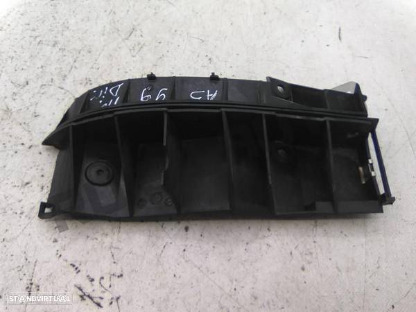 Guia / Encaixe Parachoques Trás Direito 8lo807_378 Audi A3 (8l) - 2