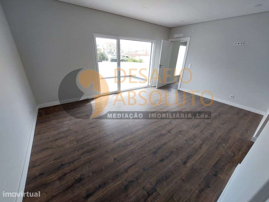 NOVA Moradia Isolada T5 c/ Piscina e Garagem - Azeitão-21