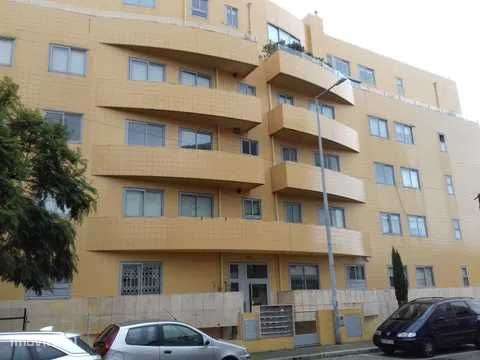 Arrendo Apartamento T1 - Gaia Shopping - Grande imagem: 5/12