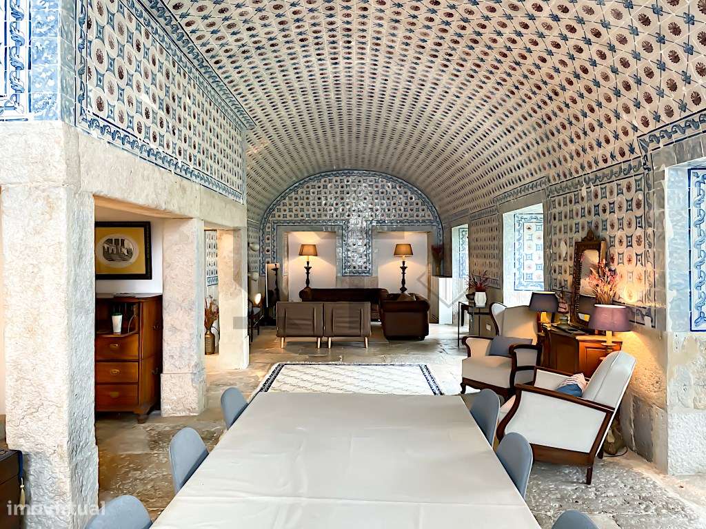 Apartamento T3+1 com Jardim Privado no Palácio Vila Garcia para Ven...-41