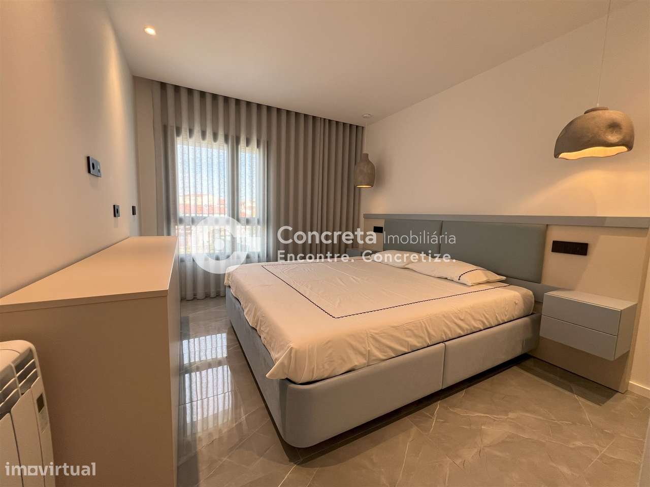Apartamento T2 remodelado com vista mar na Póvoa de Varzim-32