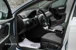 Volkswagen Passat Alltrack 2.0 TDI 4Motion DSG BlueMotion Tec - 23