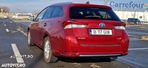 Toyota Auris 1.8 L VVT-i HSD Luna - 3