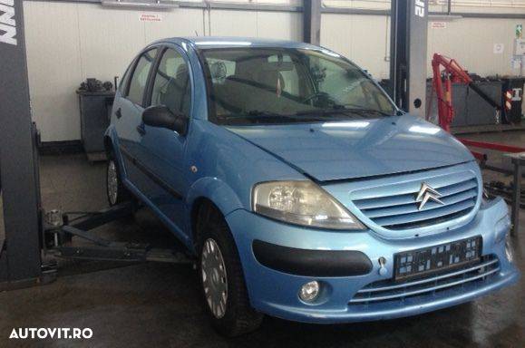 Dezmembram Citroen C3,1.4 benzina,an fabricatie 2005 - 1