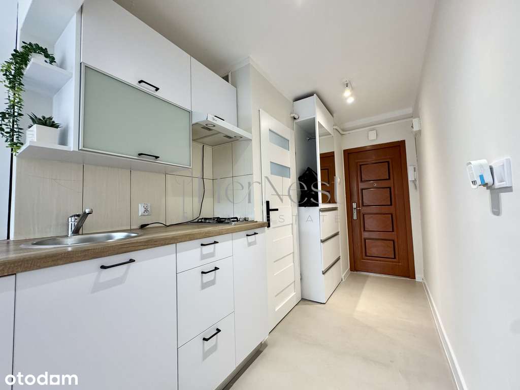 Nowa, niższa cena! Urocza kawalerka | Balkon-6