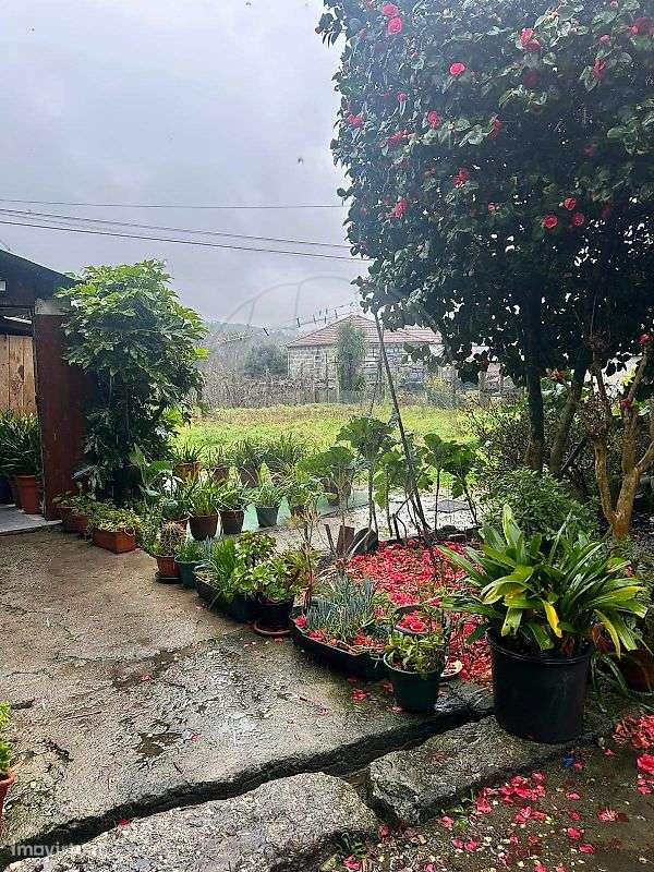 Moradia T5 para venda-16