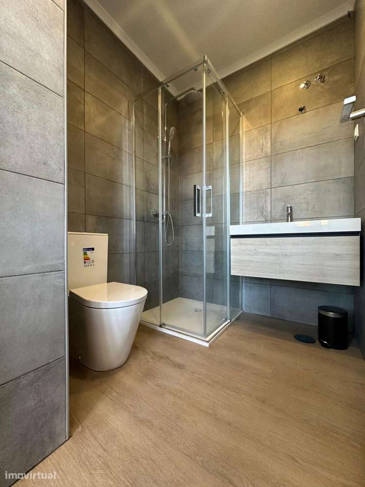 Quarto - localizado em São Sebastião Lisbon - Grande imagem: 4/9