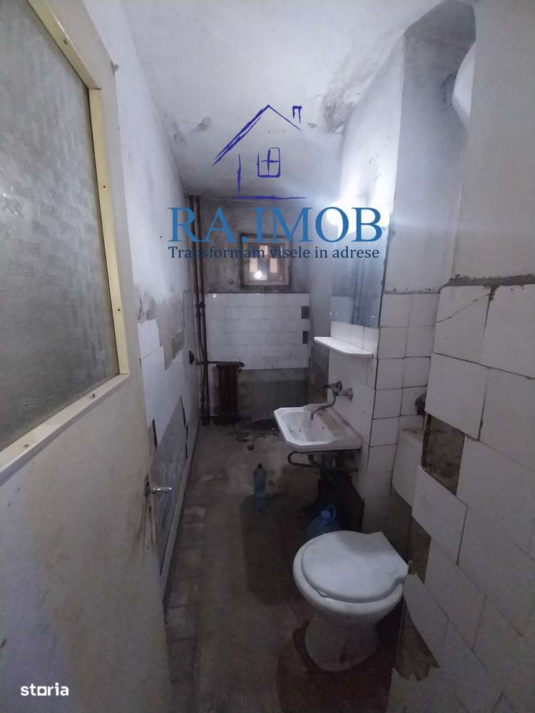 Apartament 2 camere, et 2/4, aleea Strejnic - Vest - 41000 euro-4