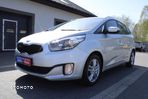 Kia Carens - 34